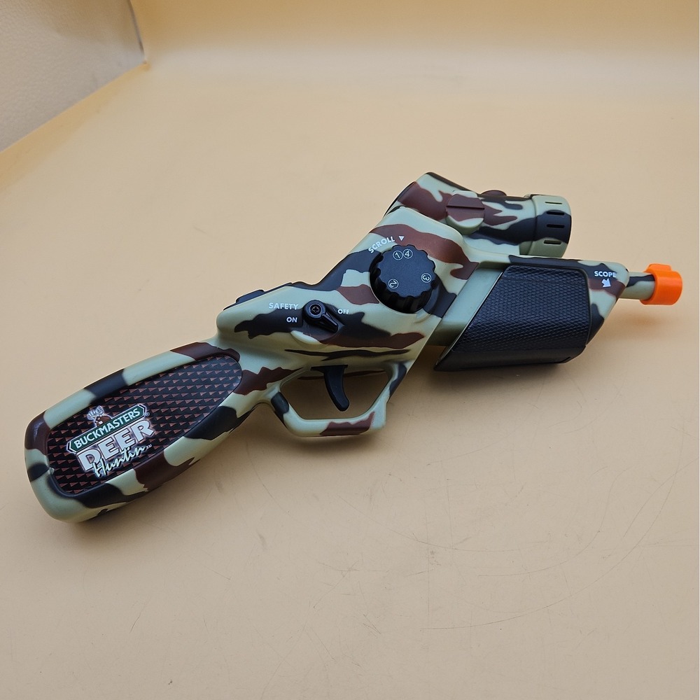 1998 Radica Buckmasters Deer Huntin' Handheld Game Vintage